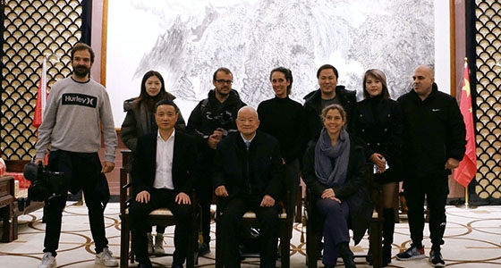 China Ante Ni Dongfang Stone Culture estará en el escenario artístico internacional