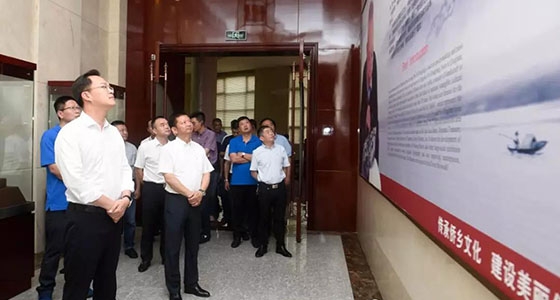企業(yè)與文化共生發(fā)展 喜迎文成黨政代表團(tuán)