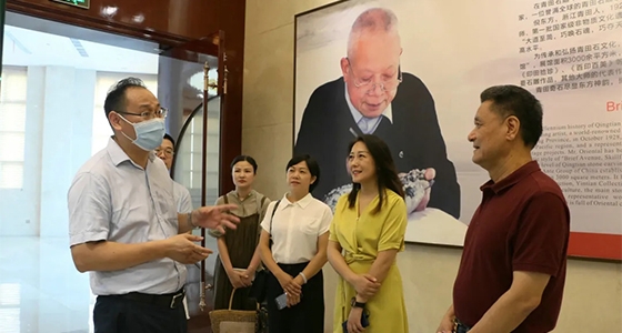 El jefe del equipo de inspección de la revista 