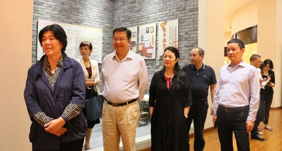Shao Xujun, Vice Chairman of the Chinese Federation of Returned Overseas Chinese and his party visited Ante Ni Dongfang Art Museum