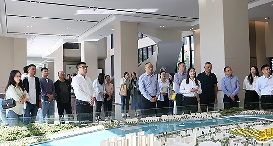 循跡溯源學思想、求是挺進促踐行